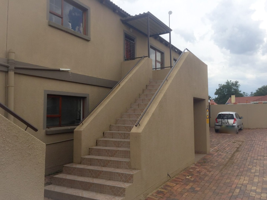 3 Bedroom Property for Sale in Vaalpark Free State